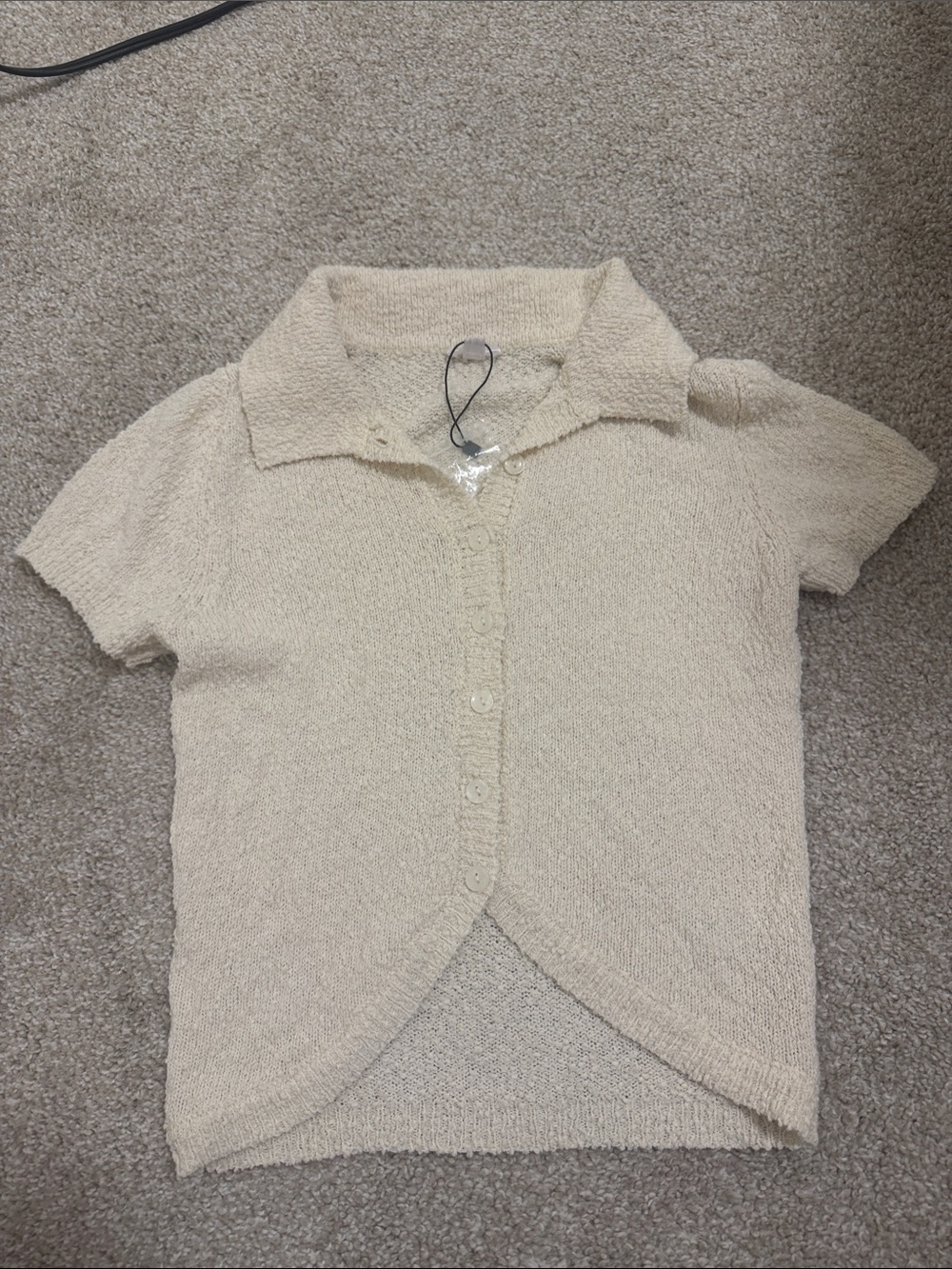 BRAND NEW Cream Short-Sleeve V-Neck Button-Up Sweater